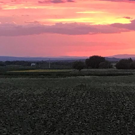 Le Figuier Lägenhet Tulette Exteriör bild